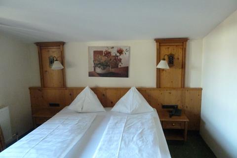 49596DF50FF3CB27224325C03BA6DFA9