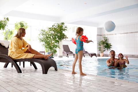 54E32E464A021C9993A39FAC9A73DABC