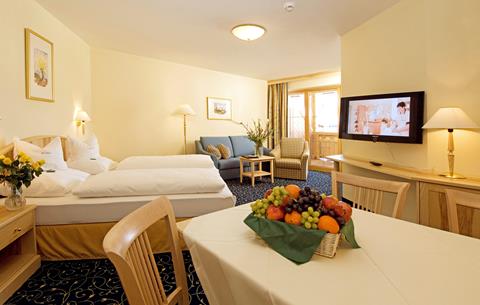 6A62D824CC40DAECC9526B52D31E4CE7