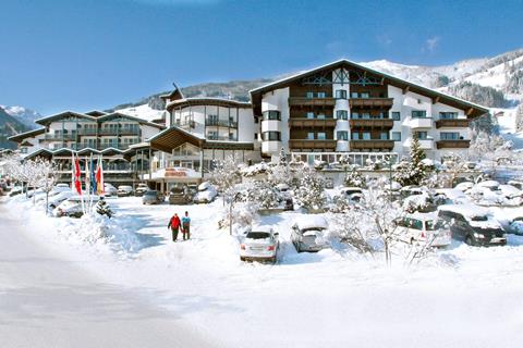 E74201F38FA513D7A06ADD583D7D546B Wohlfuhlhotel Schiestl Fügen