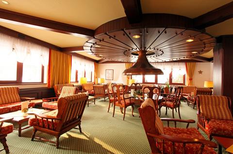 EA3B3C49D917F4994533374DFCDA8744